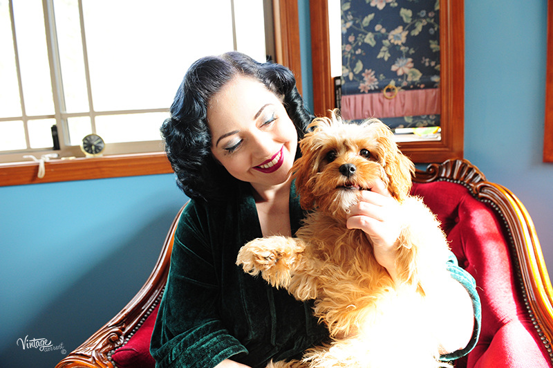 vintage current style blogger candice deville with puppy